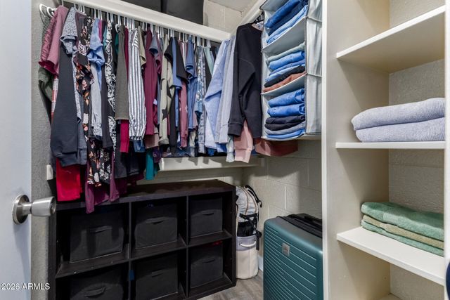 409 W BLACKHAWK Drive 5, Phoenix, AZ 85027