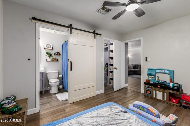 409 W BLACKHAWK Drive 5, Phoenix, AZ 85027