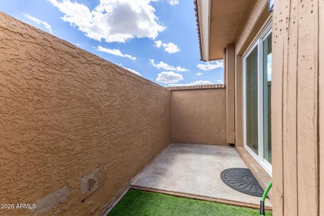 409 W BLACKHAWK Drive 5, Phoenix, AZ 85027