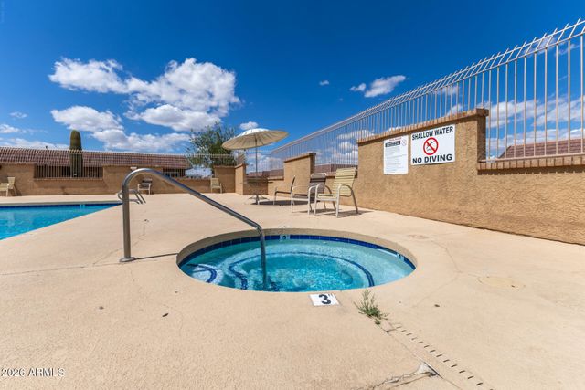 409 W BLACKHAWK Drive 5, Phoenix, AZ 85027