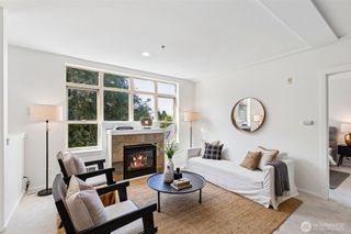 11550 Stone Avenue N #304, Seattle, WA 98133