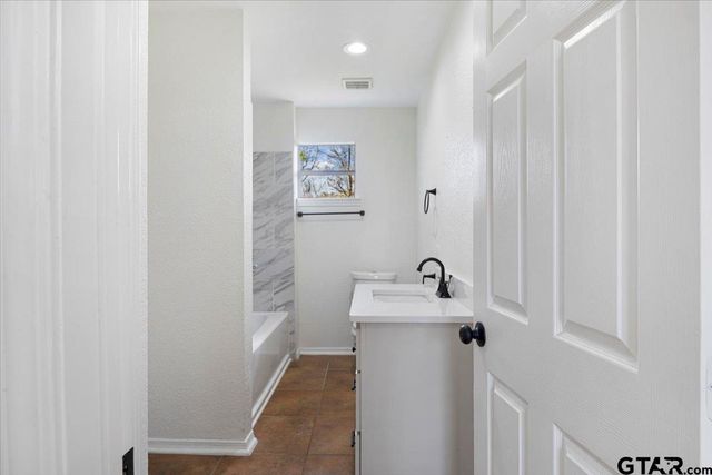11925 Garland St., Tyler, TX 75704