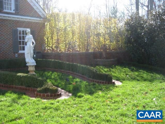 1920 OWENSVILLE RD #B STUDIO APT, Charlottesville, VA 22901