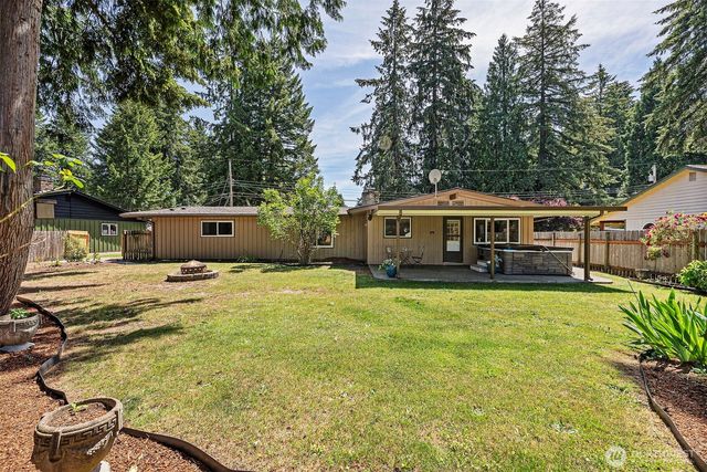 5208 Brentwood Drive SE, Lacey, WA 98503
