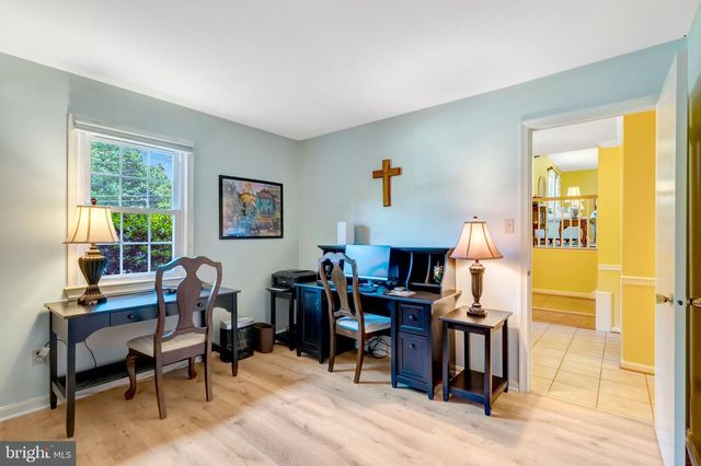 4203 KINGS MILL LN, Annandale, VA 22003
