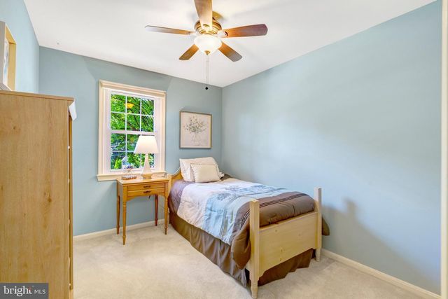 4203 KINGS MILL LN, Annandale, VA 22003