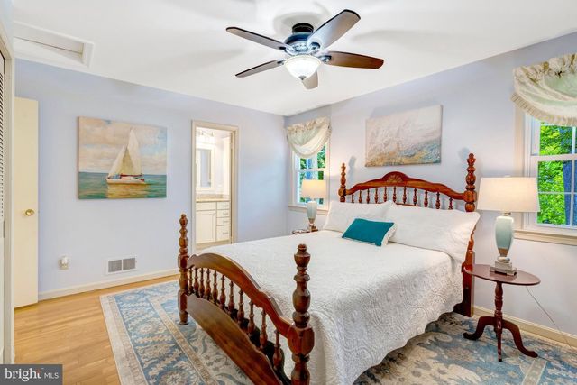 4203 KINGS MILL LN, Annandale, VA 22003