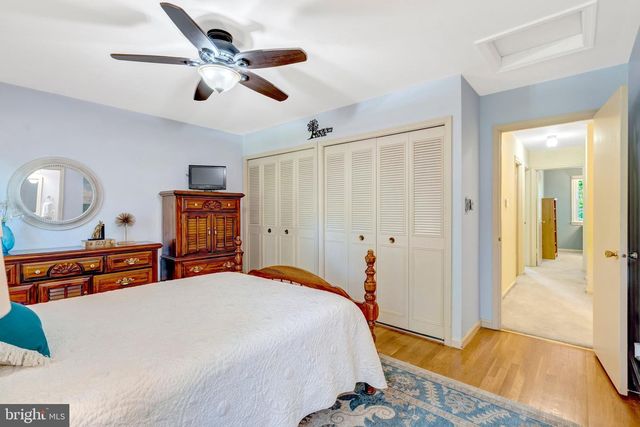 4203 KINGS MILL LN, Annandale, VA 22003