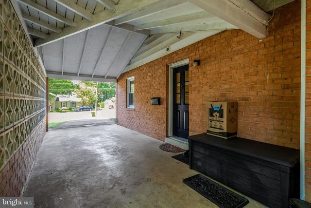 4203 KINGS MILL LN, Annandale, VA 22003