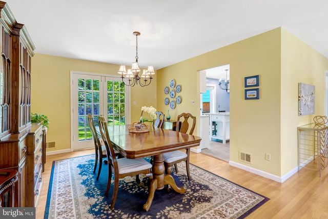 4203 KINGS MILL LN, Annandale, VA 22003