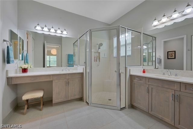 13322 Silktail DR, Naples, FL 34109
