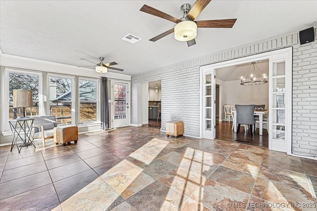 4220 E 77th Street, Tulsa, OK 74136