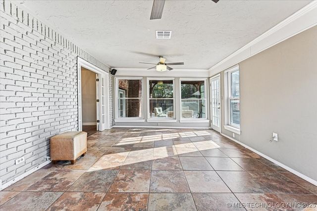 4220 E 77th Street, Tulsa, OK 74136