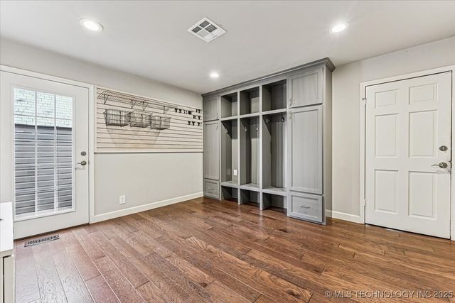 4220 E 77th Street, Tulsa, OK 74136