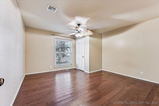 4220 E 77th Street, Tulsa, OK 74136