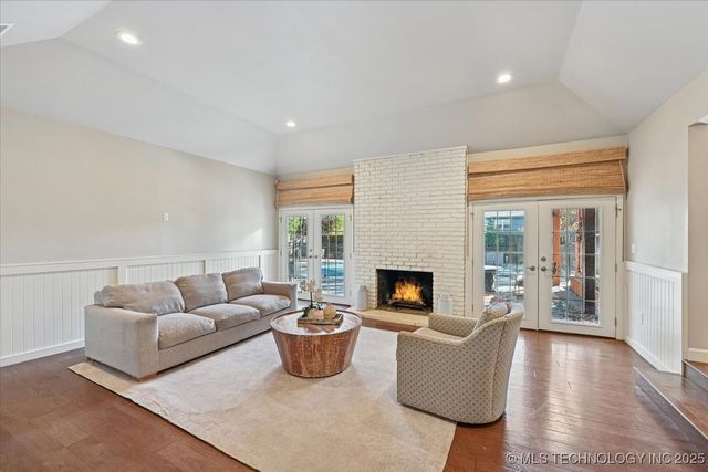 4220 E 77th Street, Tulsa, OK 74136