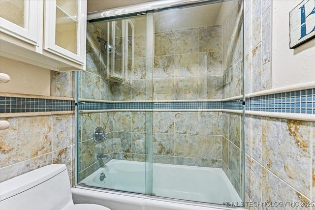 4220 E 77th Street, Tulsa, OK 74136