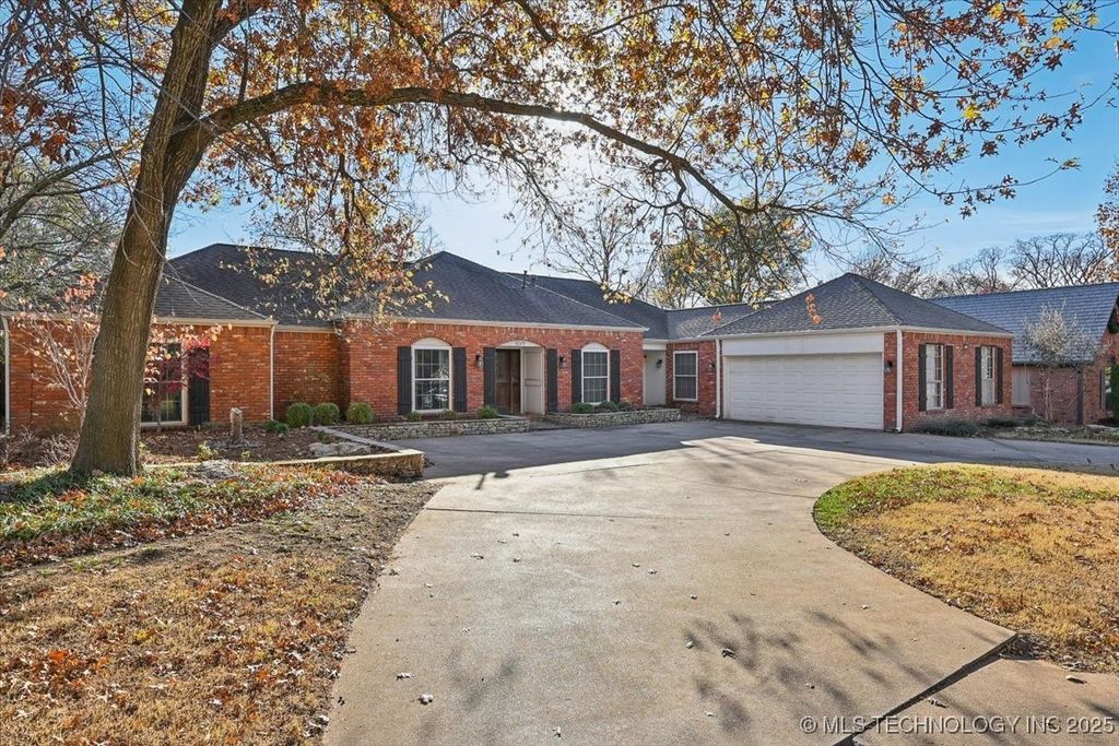 4220 E 77th Street, Tulsa, OK 74136