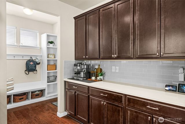 10379 Sentinel Drive, Gig Harbor, WA 98332