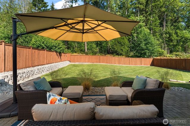 10379 Sentinel Drive, Gig Harbor, WA 98332