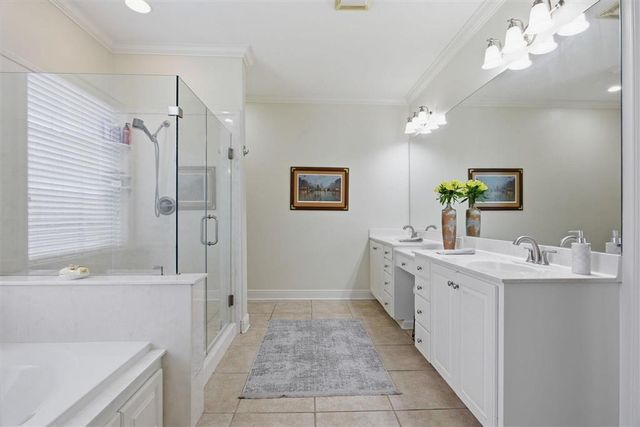 6134 E Azalea Drive, Lake Charles, LA 70605