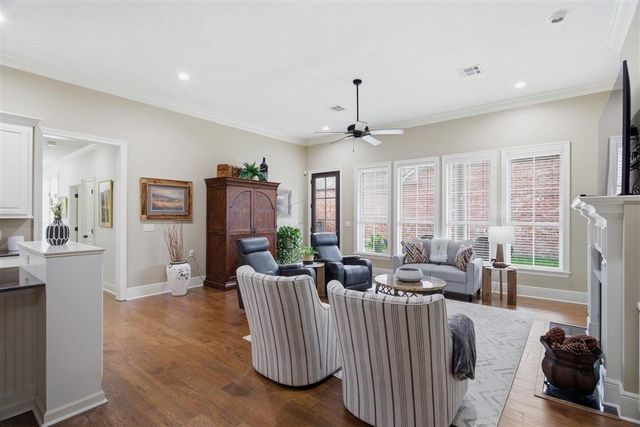 6134 E Azalea Drive, Lake Charles, LA 70605