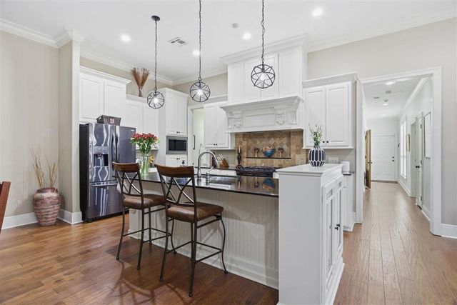 6134 E Azalea Drive, Lake Charles, LA 70605