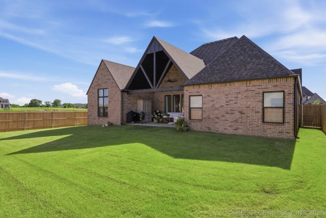 14285 S Delaware Place, Bixby, OK 74008