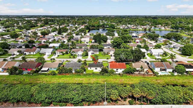 5258 Canal Circle W, Lake Worth, FL 33467