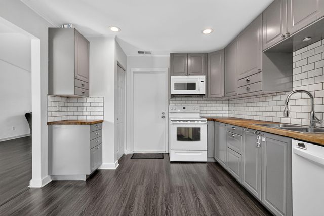 5258 Canal Circle W, Lake Worth, FL 33467