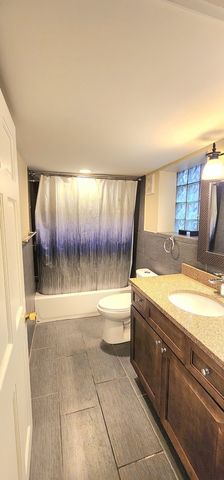 2948 S Lyman Street, Chicago, IL 60608
