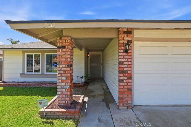 5205 Humbolt, San Bernardino, CA 92407