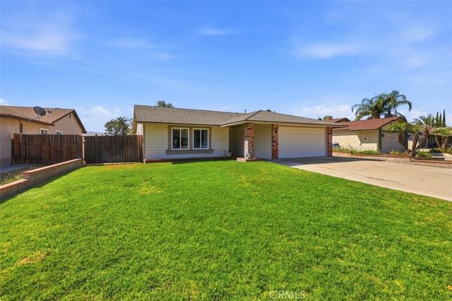 5205 Humbolt, San Bernardino, CA 92407