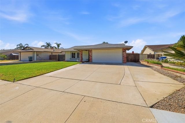 5205 Humbolt, San Bernardino, CA 92407