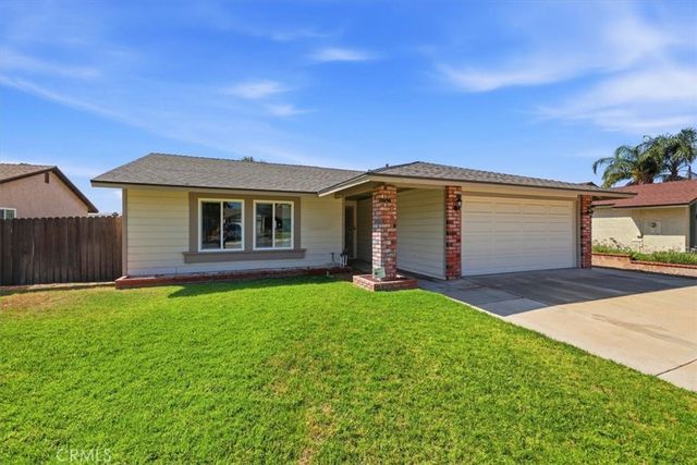 5205 Humbolt, San Bernardino, CA 92407