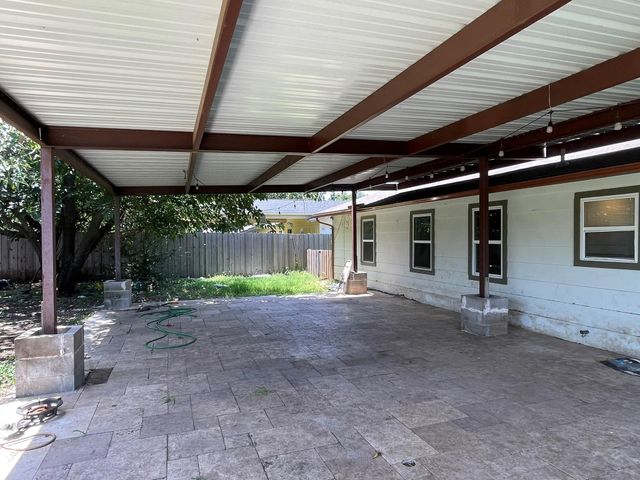 1200 Carroll Avenue, Duncanville, TX 75137