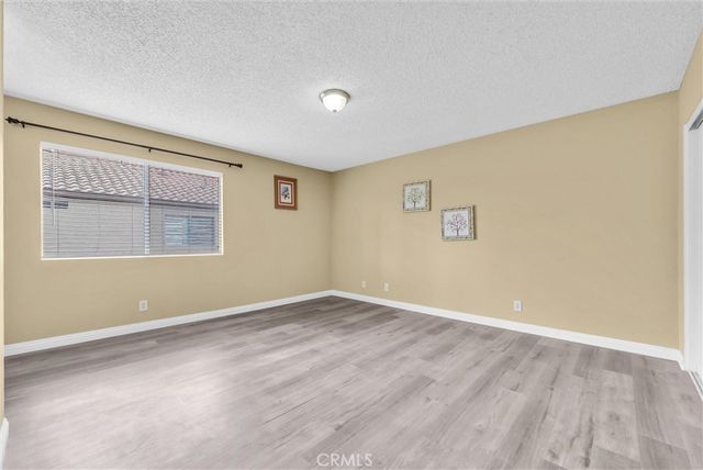 5195 Walnut 14, Chino, CA 91710