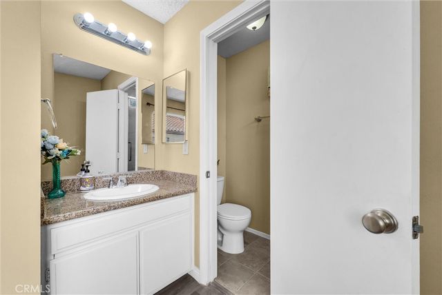 5195 Walnut 14, Chino, CA 91710