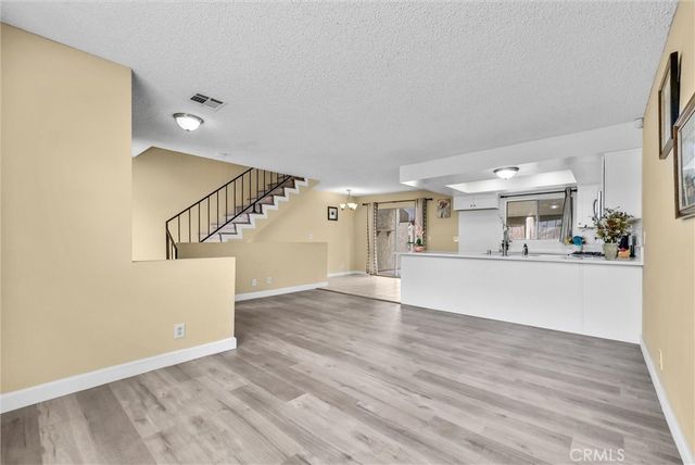 5195 Walnut 14, Chino, CA 91710