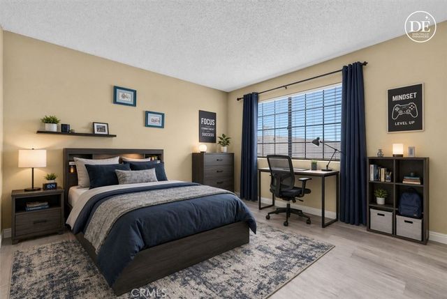 5195 Walnut 14, Chino, CA 91710