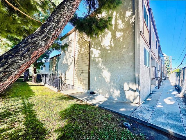5195 Walnut 14, Chino, CA 91710