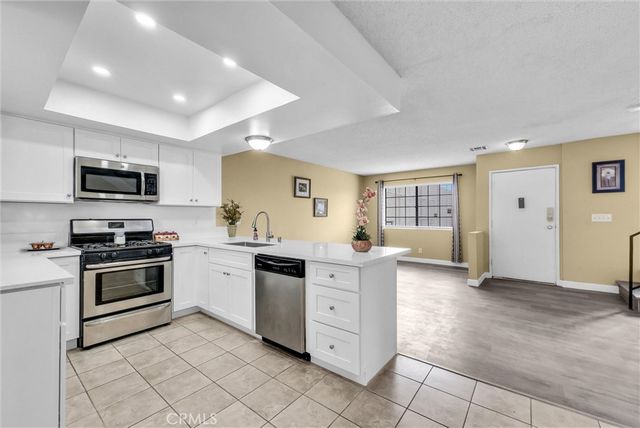 5195 Walnut 14, Chino, CA 91710