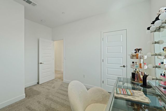 6638 Guadalupe Ln, Stockton, CA 95219
