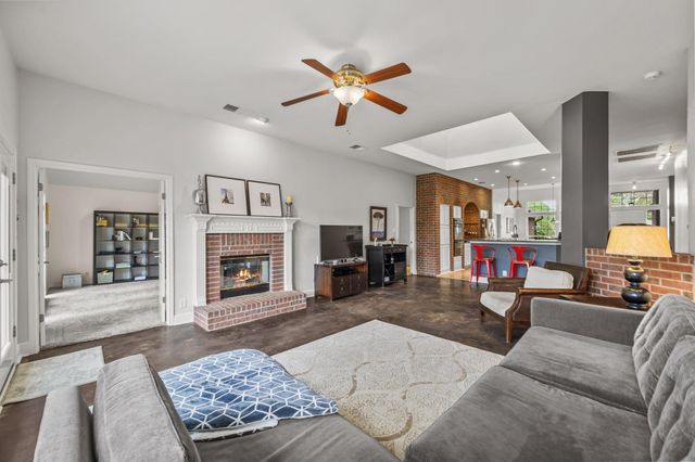 4801 Counts CV, Austin, TX 78749