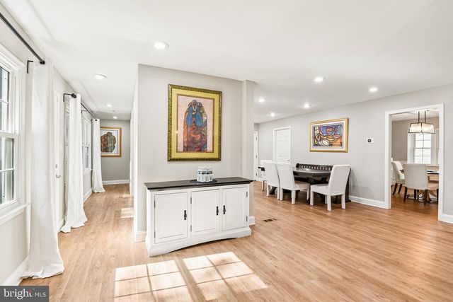 8715 CRESTMONT LN, Laurel, MD 20708