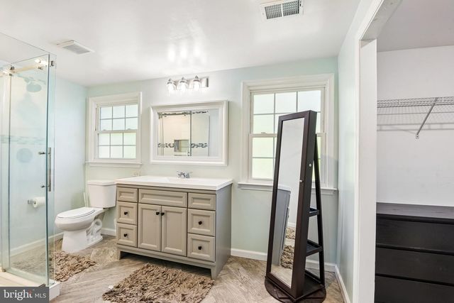 8715 CRESTMONT LN, Laurel, MD 20708