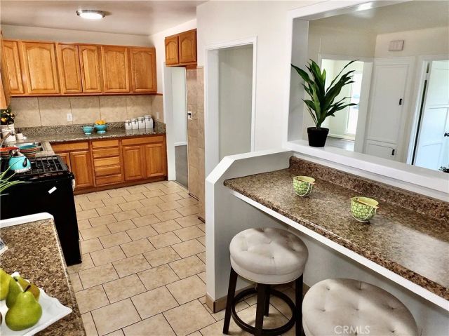 4451 E Goldfield Avenue, Long Beach, CA 90807