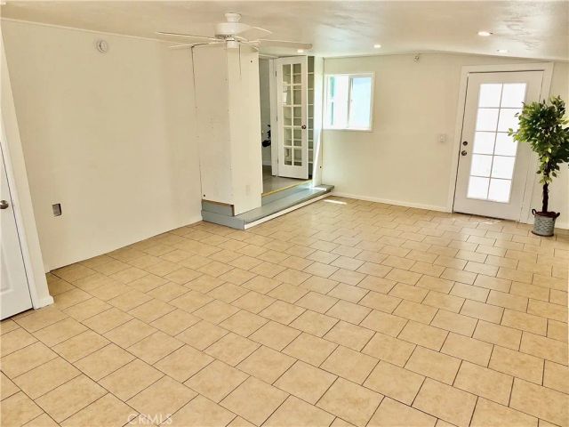 4451 E Goldfield Avenue, Long Beach, CA 90807