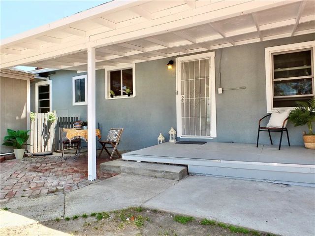 4451 E Goldfield Avenue, Long Beach, CA 90807