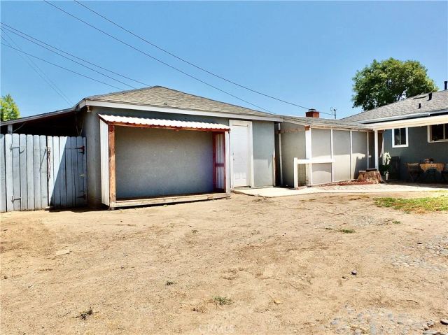 4451 E Goldfield Avenue, Long Beach, CA 90807